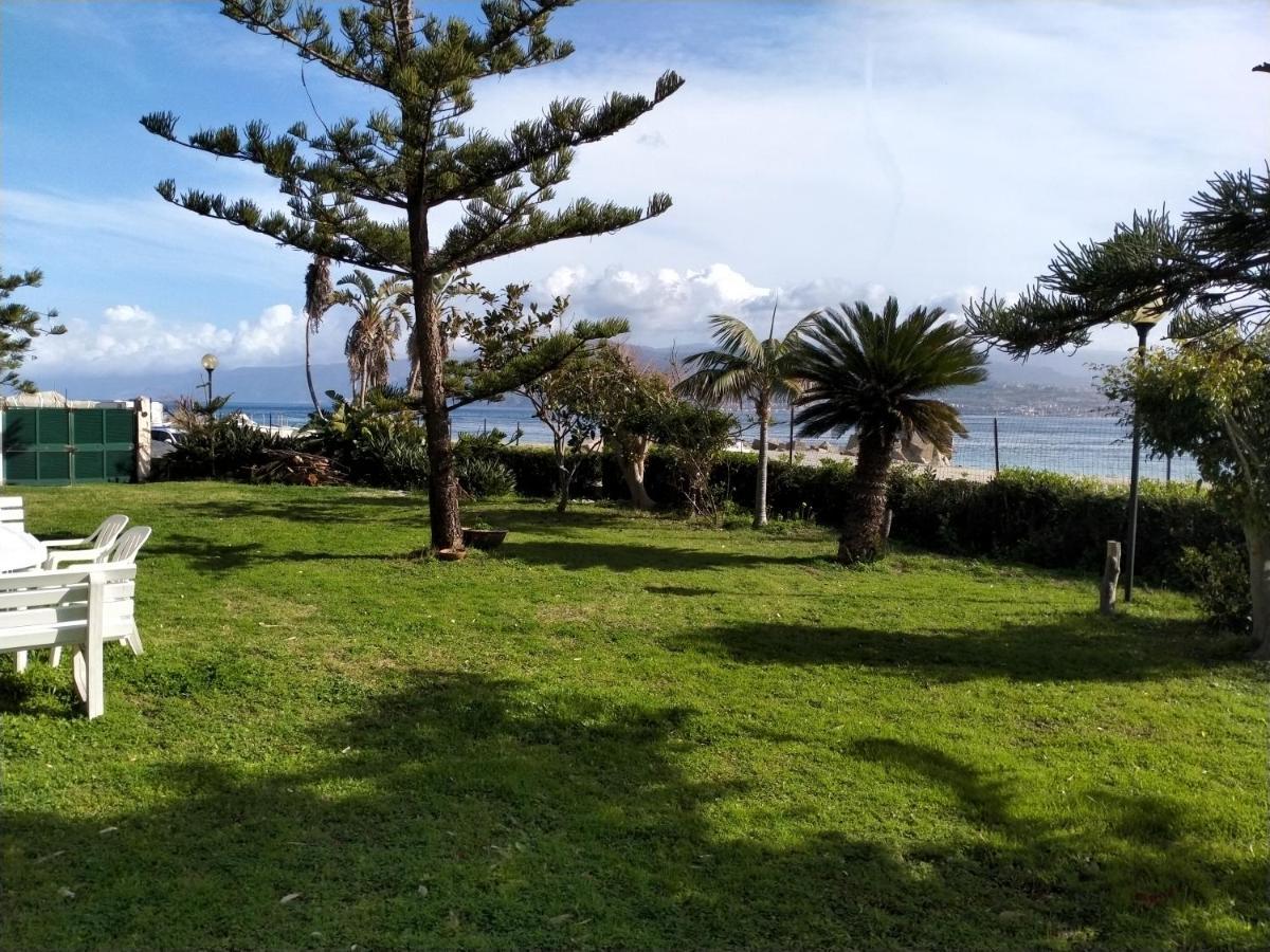 Villa Sullo Stretto Sant'Agata  Buitenkant foto