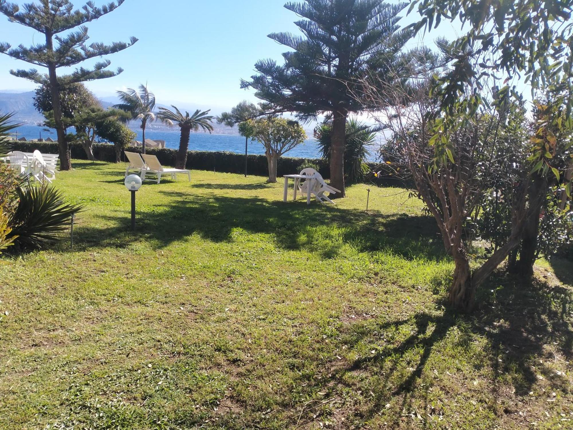 Villa Sullo Stretto Sant'Agata  Buitenkant foto