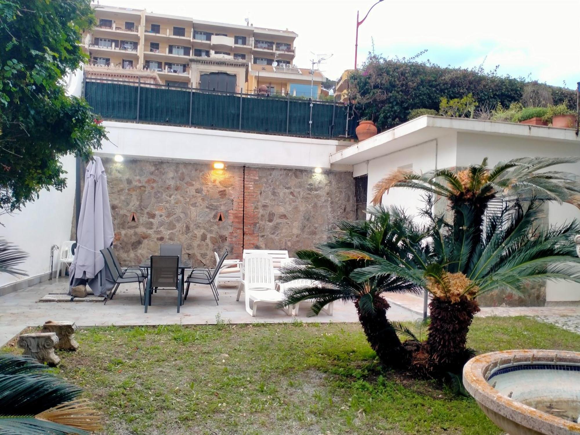 Villa Sullo Stretto Sant'Agata  Buitenkant foto