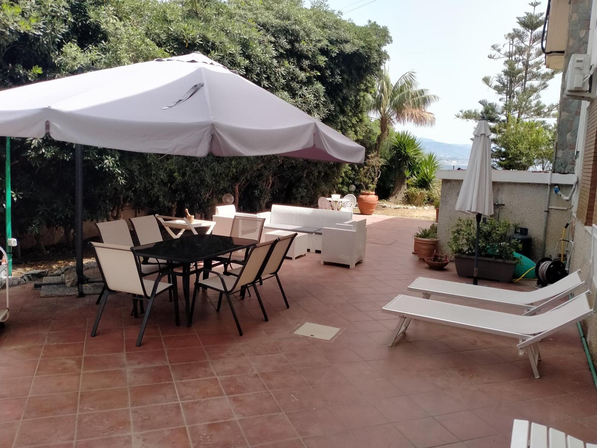 Villa Sullo Stretto Sant'Agata  Buitenkant foto