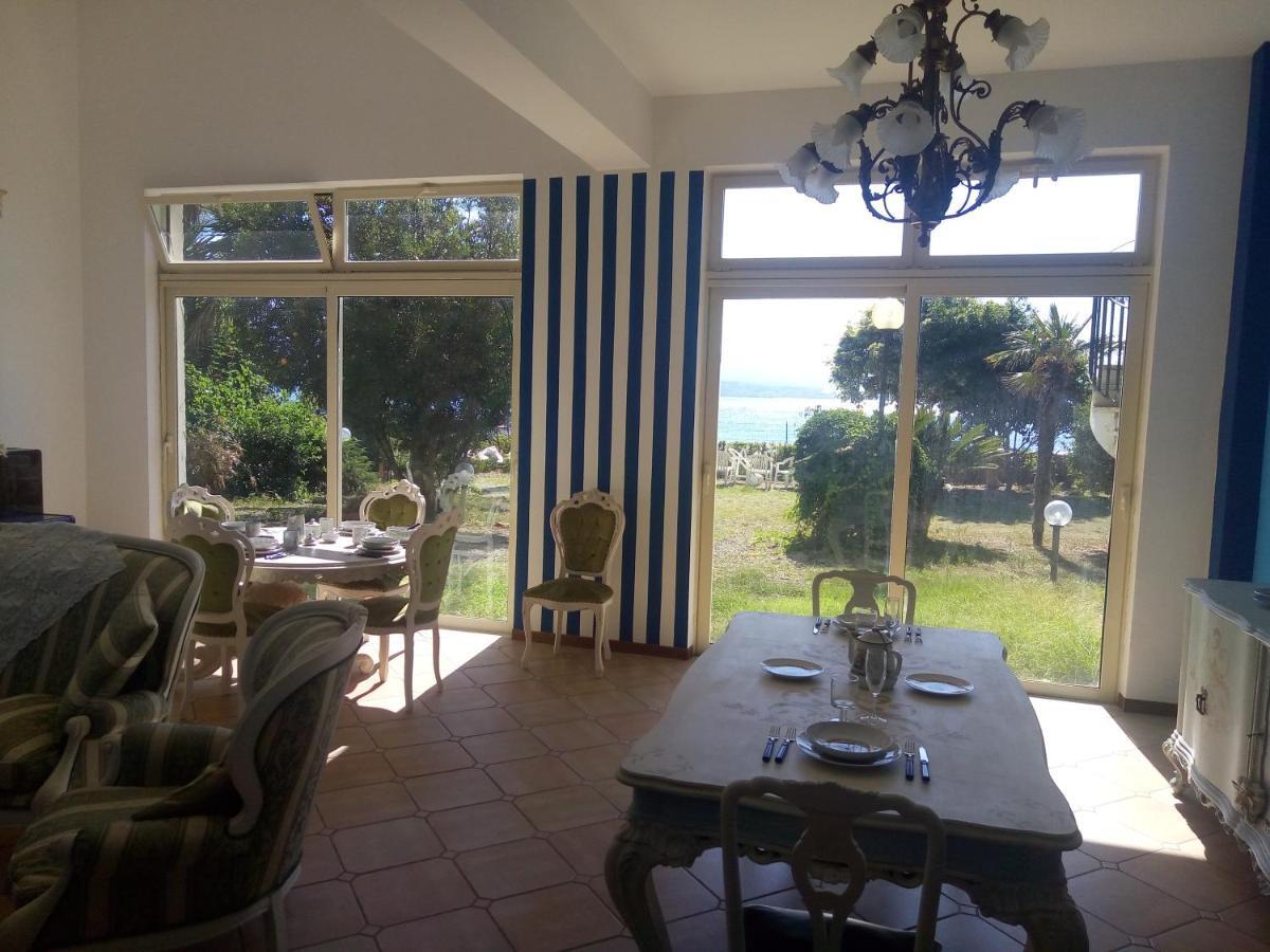 Villa Sullo Stretto Sant'Agata  Buitenkant foto
